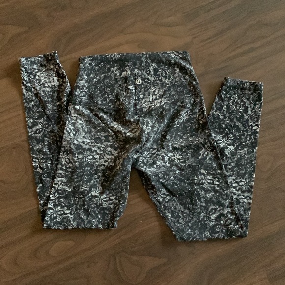 Lululemon Align Leggings 25” - Picture 2 of 2